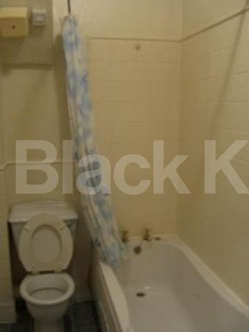 			NEW ON THE MARKET!, 1 Bedroom, 1 bath, 1 reception Flat			 Wightman road, HARINGEY N8